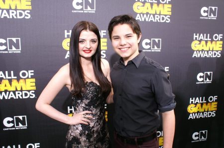 HUNGER GAMES DAKOTA HOOD AND STEVEN UNIVERSE ZACH CALLISON
