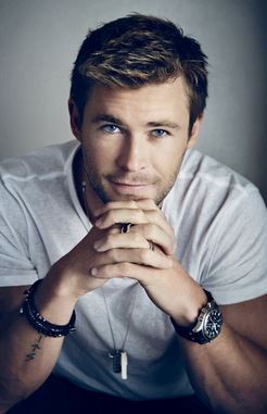MARRIED BUT WHO CARES GIRLS, GREAT TO LOOK AT FOR VALENTINES DAY! CHRIS HEMSWORTH