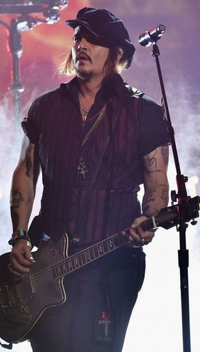 johnyy depp does it all performs in his band Hollywood Vampires