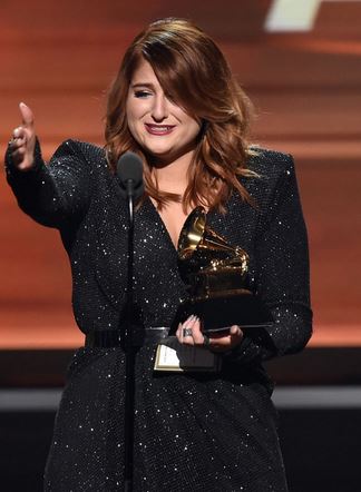 meghan trainor in tears accepting the best new artist award